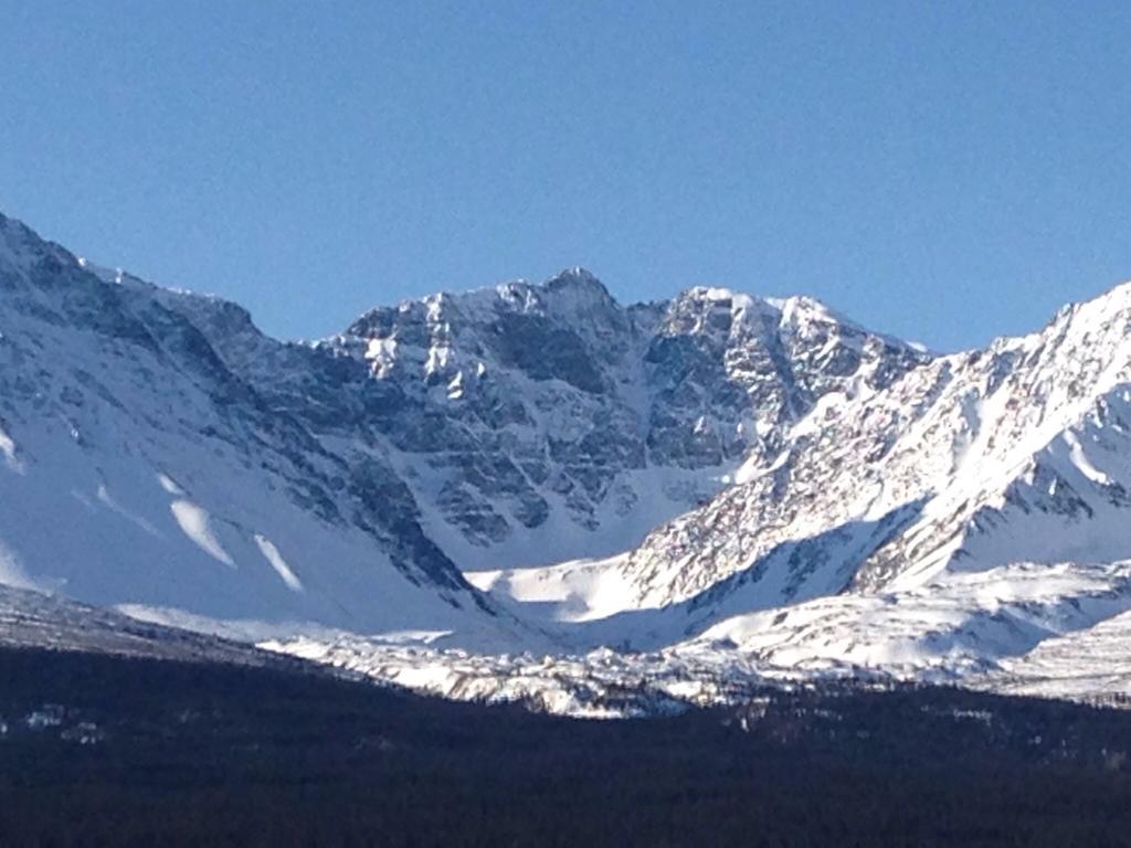 Parkside Inn Haines Junction Exteriér fotografie