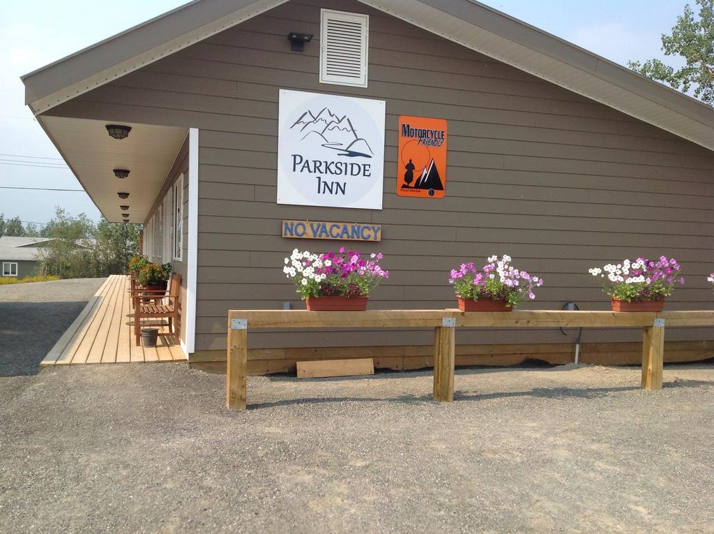 Parkside Inn Haines Junction Exteriér fotografie